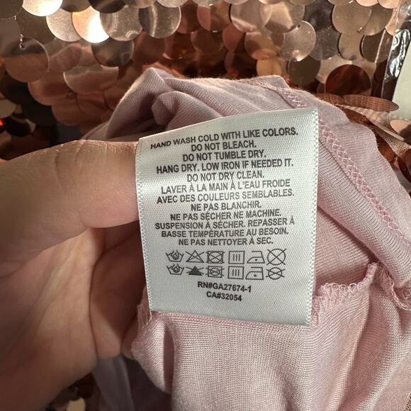 Eva Franco Anthropologie Sallia Sequin Rose Gold Tee NWT Size Small - Picture 11 of 16
